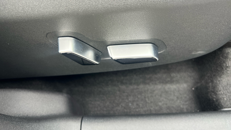 BYD Dolphin Surf 65kW Boost 43kWh 5dr Auto Electric Hatchback